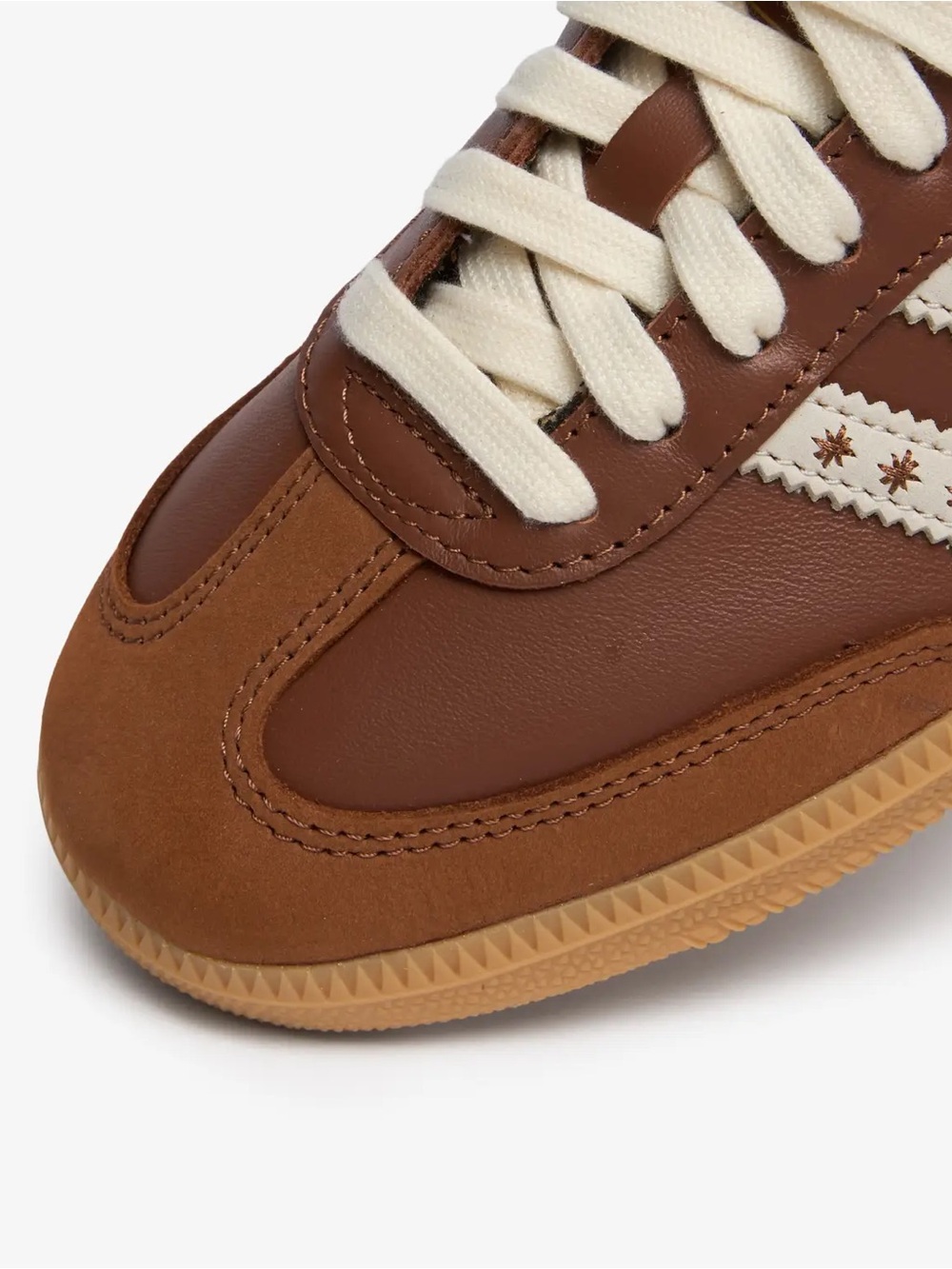 adidas Samba OG Shoes in Cloud White & Preloved Brown - Picture 3 of 6
